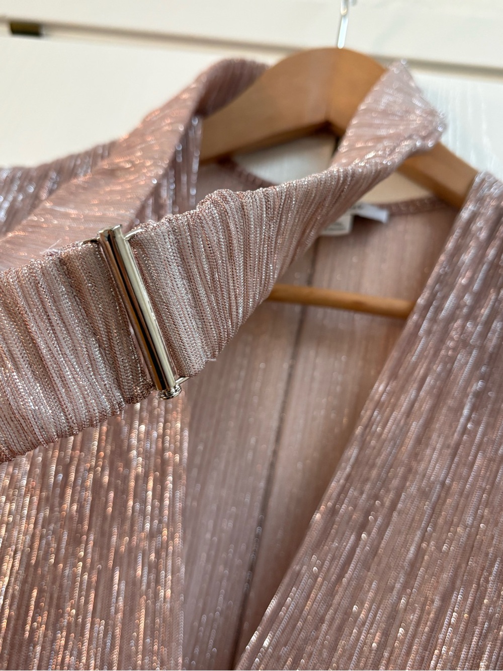 Sabina Musayev Blush Tiered V-Neck Long-Sleeve Mini Dress - Picture 10 of 11